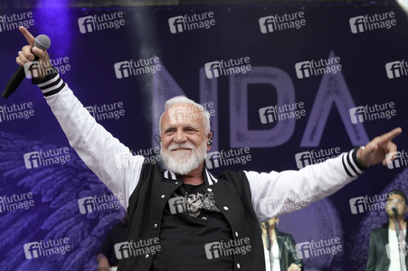 Konzert von Nino de Angelo mit Band in Oranienburg