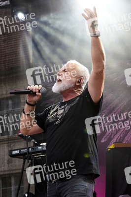 Konzert von Nino de Angelo mit Band in Oranienburg