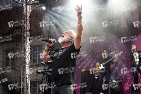 Konzert von Nino de Angelo mit Band in Oranienburg