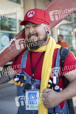 Cosplayer auf der San Diego Comic-Con International 2024