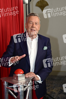 Enthüllung der Wachsfigur von Roland Kaiser in Dresden