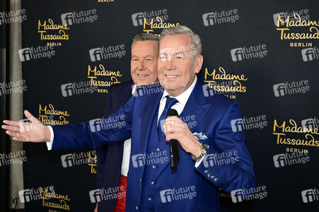 Enthüllung der Wachsfigur von Roland Kaiser in Dresden