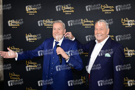 Enthüllung der Wachsfigur von Roland Kaiser in Dresden