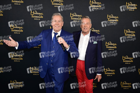 Enthüllung der Wachsfigur von Roland Kaiser in Dresden