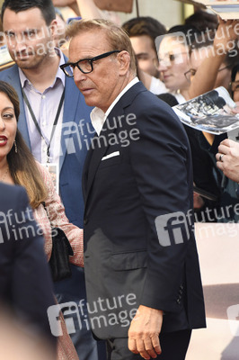 Filmpremiere 'Horizon' in Berlin