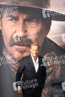 Filmpremiere 'Horizon' in Berlin