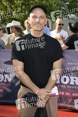 Filmpremiere 'Horizon' in Berlin