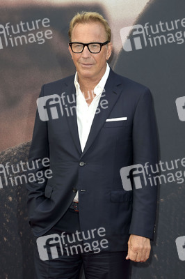 Filmpremiere 'Horizon' in Berlin