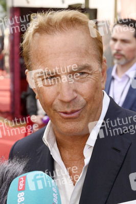 Filmpremiere 'Horizon' in Berlin