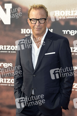 Filmpremiere 'Horizon' in Berlin