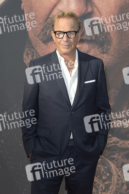 Filmpremiere 'Horizon' in Berlin