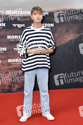 Filmpremiere 'Horizon' in Berlin