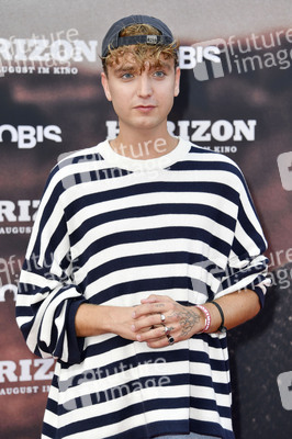 Filmpremiere 'Horizon' in Berlin