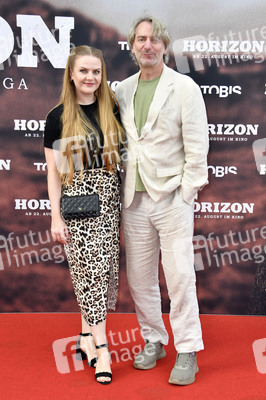 Filmpremiere 'Horizon' in Berlin