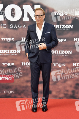 Filmpremiere 'Horizon' in Berlin