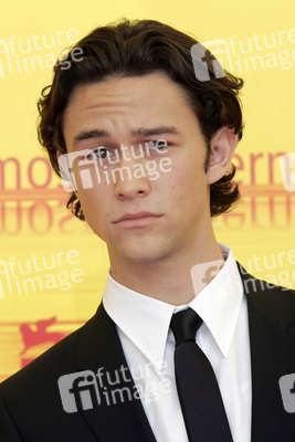 Photocall 'Mysterious Skin - Unter die Haut', Internationale Filmfestspiele von Venedig 2004