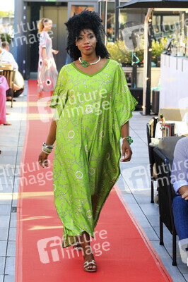 Fashion Show von Viktoria Varga und Célia von Barchewitz in Leipzig