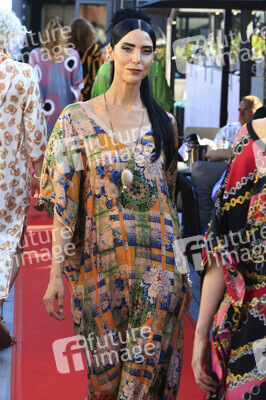 Fashion Show von Viktoria Varga und Célia von Barchewitz in Leipzig