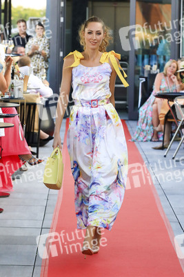 Fashion Show von Viktoria Varga und Célia von Barchewitz in Leipzig