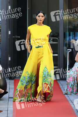 Fashion Show von Viktoria Varga und Célia von Barchewitz in Leipzig