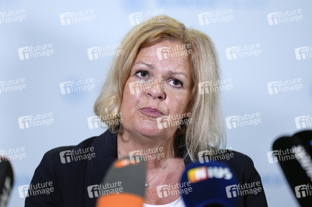 Eröffnung der ersten Anlaufstelle der Bundespolizei zum Schutz von Frauen vor Gewalt in Berlin