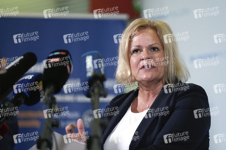 Eröffnung der ersten Anlaufstelle der Bundespolizei zum Schutz von Frauen vor Gewalt in Berlin