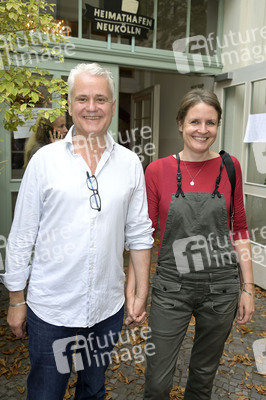 Theaterpremiere 'Die Tanzstunde' in Berlin