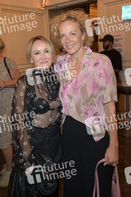 Theaterpremiere 'Die Tanzstunde' in Berlin