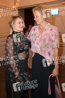 Theaterpremiere 'Die Tanzstunde' in Berlin