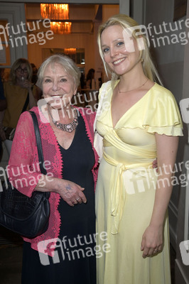 Theaterpremiere 'Die Tanzstunde' in Berlin