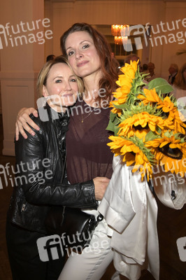 Theaterpremiere 'Die Tanzstunde' in Berlin