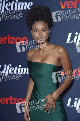 Filmpremiere 'Terry McMillan Presents: Forever' in Los Angeles