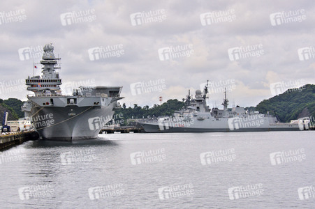 Ankunft von Schiffen der italienischen Marine in Yokosuka