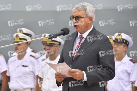 Ankunft von Schiffen der italienischen Marine in Yokosuka