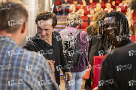 Filmpremiere 'More Than Strangers' in Halle