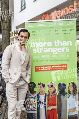 Filmpremiere 'More Than Strangers' in Berlin