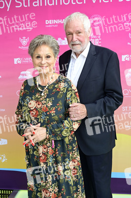 Landpartie Sommerfest mit Julian F.M. Stoeckel in Buckow