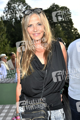 Landpartie Sommerfest mit Julian F.M. Stoeckel in Buckow