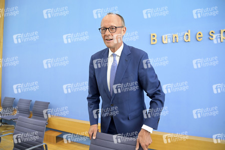 Bundespressekonferenz Konsequenzen aus Solingen in Berlin