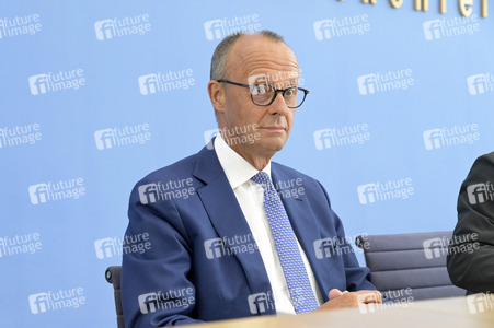 Bundespressekonferenz Konsequenzen aus Solingen in Berlin