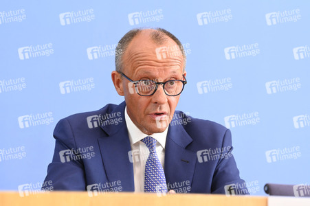 Bundespressekonferenz Konsequenzen aus Solingen in Berlin