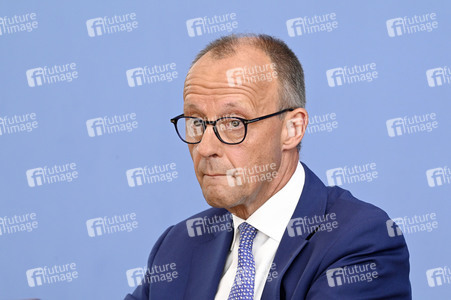 Bundespressekonferenz Konsequenzen aus Solingen in Berlin