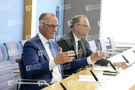 Bundespressekonferenz Konsequenzen aus Solingen in Berlin