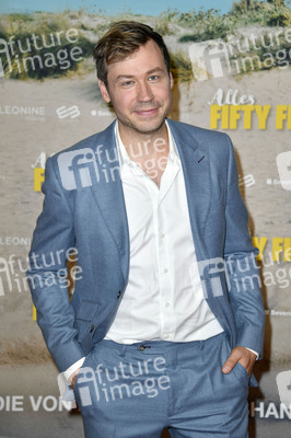Filmpremiere 'Alles Fifty Fifty' in Berlin