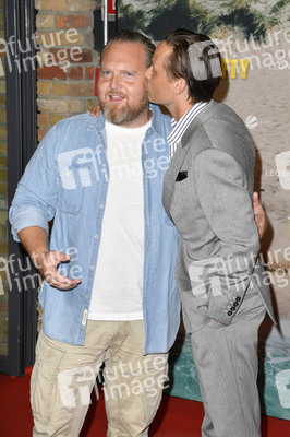 Filmpremiere 'Alles Fifty Fifty' in Berlin