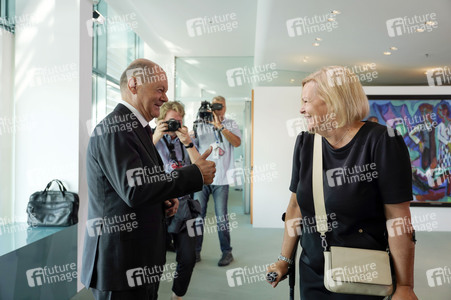 111. Sitzung des Bundeskabinetts in Berlin