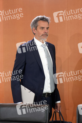 111. Sitzung des Bundeskabinetts in Berlin