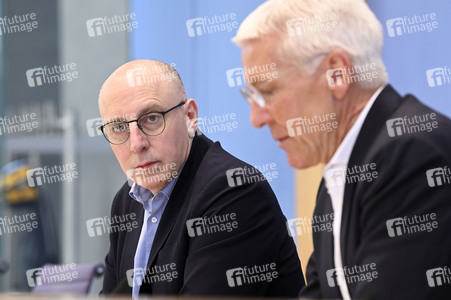 Bundespressekonferenz Wirtschaftsschutzbericht in Berlin