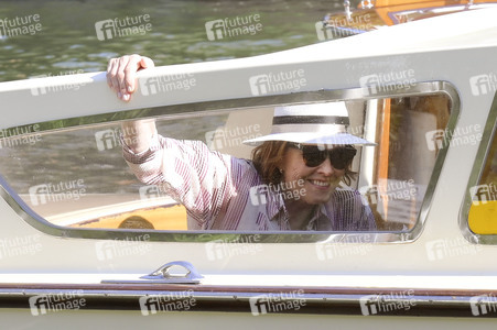 Abfahrt von Sigourney Weaver am Hotel Excelsior, Internationale Filmfestspiele von Venedig 2024