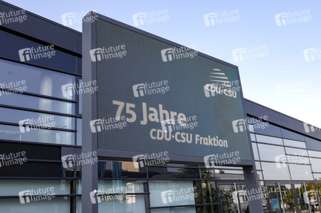 Festveranstaltung '75-Jahre CDU/CSU-Bundestagsfraktion' in Bonn